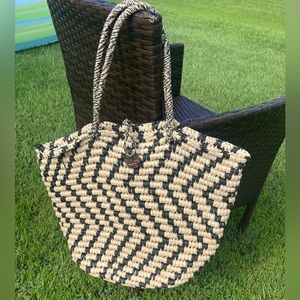 Black and natural beach tote bag N